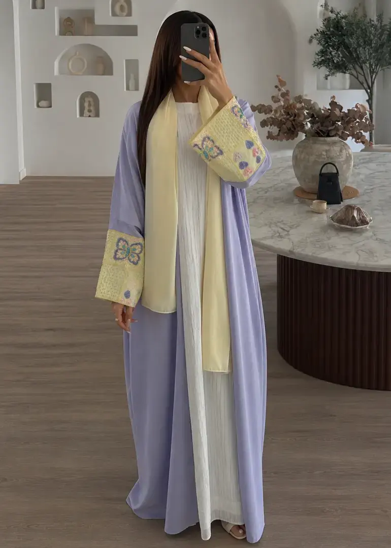عباية تيلة